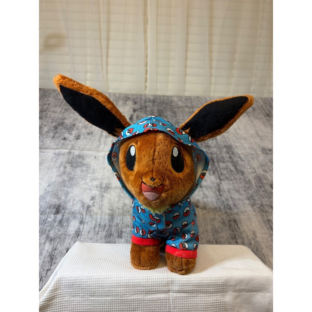 Build-A-Bear Pokemon Eevee Plush 2017 with Poke Ball Hooded Pajamas Sleeper